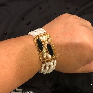 Rice pearl bracelet